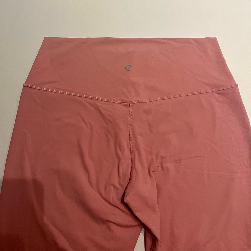CCO LOW PRICE!! Lululemon pink leggings